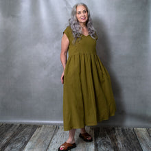 Scarlett Jungle Linen Dress